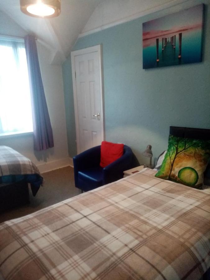 Lea Hurst B & B Борнмут Екстер'єр фото